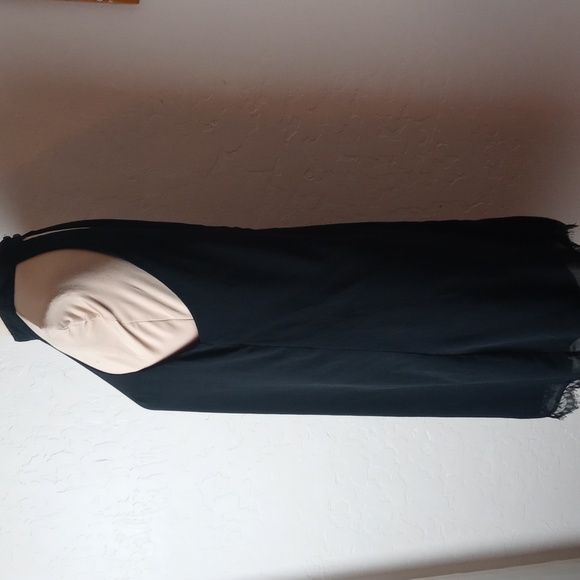 Fantaist Lace Hemmed Tunic - Picture 4 of 8